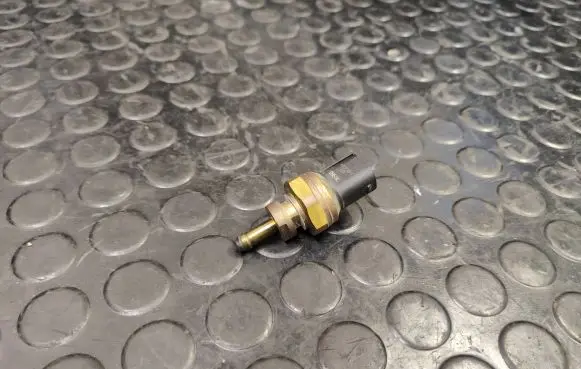 Nissan Murano Z51 Exhaust gas pressure sensor 42CP331