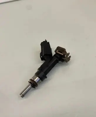 Audi A6 S6 C6 4F Fuel injector 0280158053