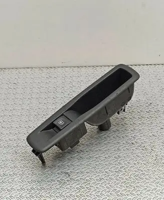 Renault Laguna III Electric window control switch 82944002R