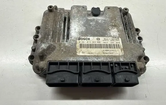 Renault Master II Engine ECU kit and lock set 0281013363