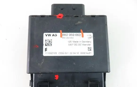Audi A3 S3 8P Voltage converter inverter 8K0959663