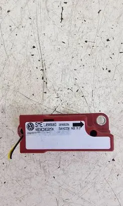 Volkswagen Golf IV Airbag deployment crash/impact sensor 1J0909606D