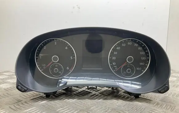 Volkswagen Sharan Speedometer (instrument cluster) 7N0920960J
