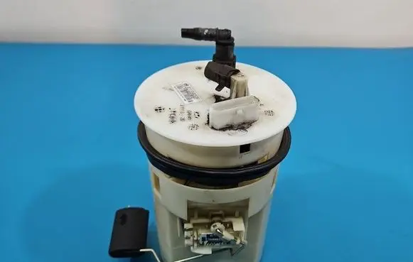 Hyundai Coupe In-tank fuel pump 311102D030 IMPRK1597818