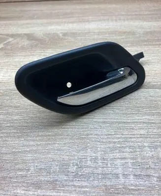 BMW 5 E39 Rear door interior handle 8226050