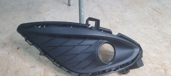 Mazda 5 Front bumper lower grill 123456786547