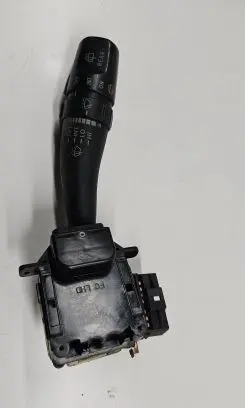 KIA Sorento Wiper speed switch 