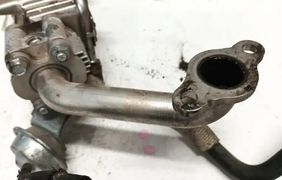 Toyota Verso EGR valve line/pipe/hose
