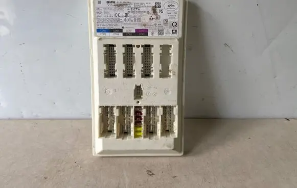 BMW i4 Comfort/convenience module 5b31359