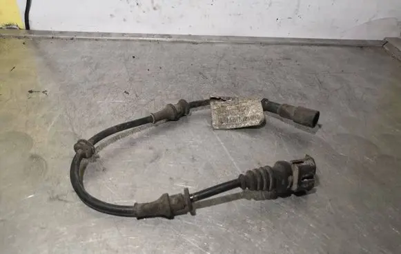 Opel Astra H Front ABS sensor wiring 24418887