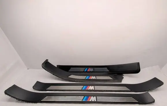 BMW 5 E39 sill trim set (inner) 2494822 2494821