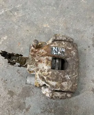 Volvo XC70 Rear brake caliper