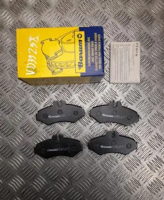 Volkswagen II LT Brake pads (rear) 90R011442115