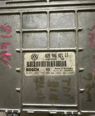 Volkswagen Sharan Engine control unit/module 028906021GT 0281001735