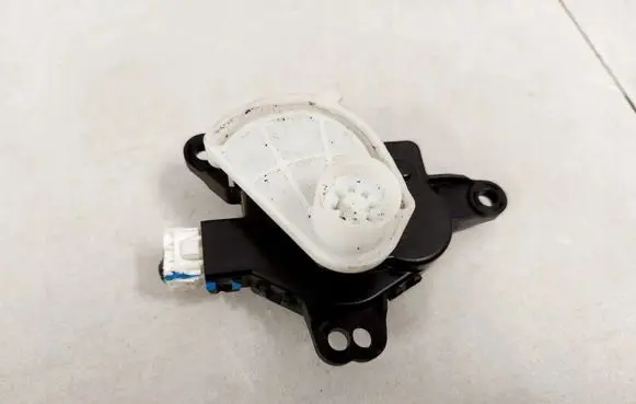 KIA Optima Air flap motor/actuator