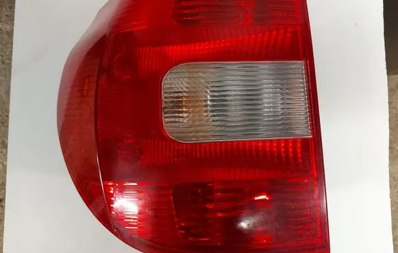 Skoda Yeti (5L) Rear/tail lights 5L0945095