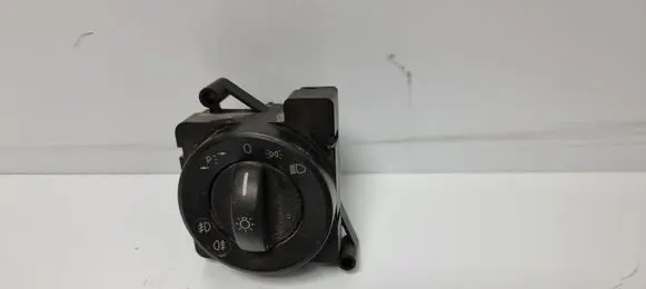 Mercedes-Benz Sprinter W906 Light switch 9065450704