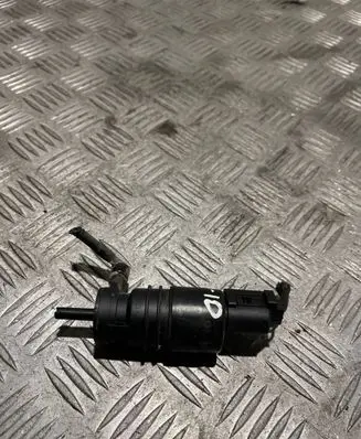 BMW 5 F10 F11 Windscreen/windshield washer pump 6934160