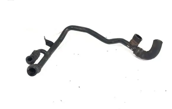 Engine coolant pipe/hose