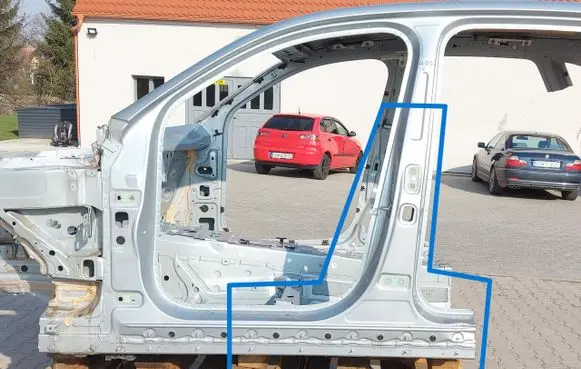 Mercedes-Benz GLC C254 Pillar (middle) 