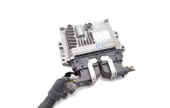 Ford Mondeo MK V Engine control unit/module DS7112B684XD 28616495 JS7A12A650MA