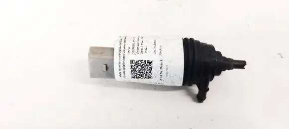 BMW 1 E81 E87 Windscreen/windshield washer pump 