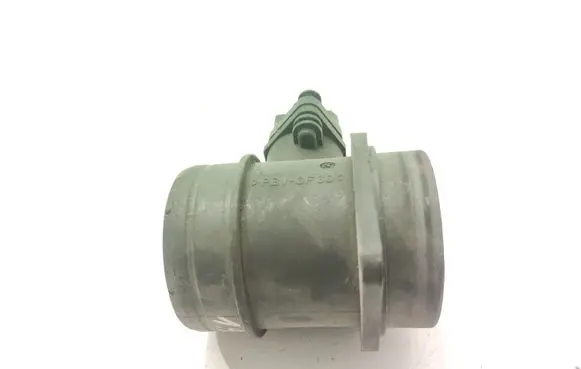 Volkswagen Golf V Mass air flow meter 038906461B