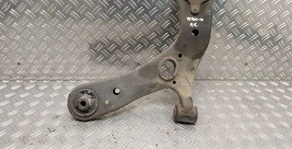 Front lower control arm/wishbone