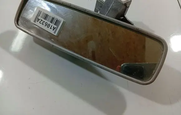 Rear view mirror (interior)