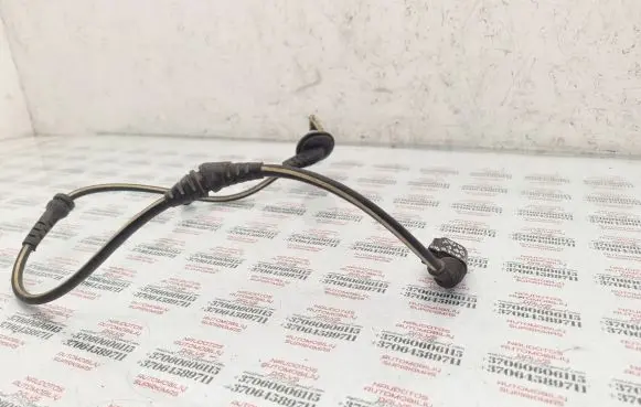 Volkswagen Touran II Front ABS sensor wiring 1J0906102