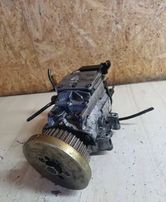 Audi A6 S6 C5 4B Fuel injection high pressure pump 059130106A 0470500030