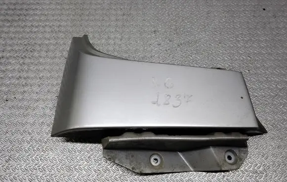 Nissan Primera Rear/tail light trim molding 78127AU200