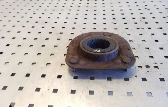Volvo XC90 Front upper strut mount 