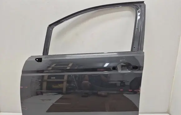 Volkswagen Touran III Front door 5TA831311G