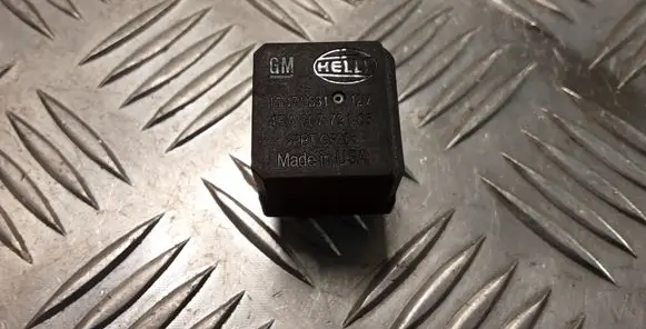 Opel Zafira B Other relay 13171831