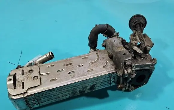 Mercedes-Benz E W212 EGR valve cooler A6511400275004 IMPRK1591096