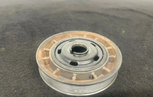 Opel Grandland X Crankshaft pulley 9821624380