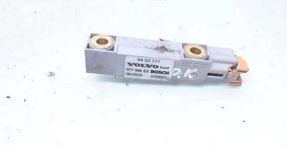 Volvo V70 Airbag deployment crash/impact sensor 9452777 072965 003650