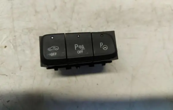 Fog light switch