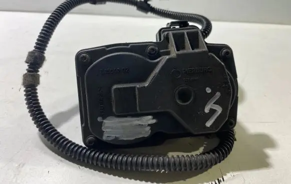 Audi A5 8T 8F Intake manifold valve actuator/motor 51500202