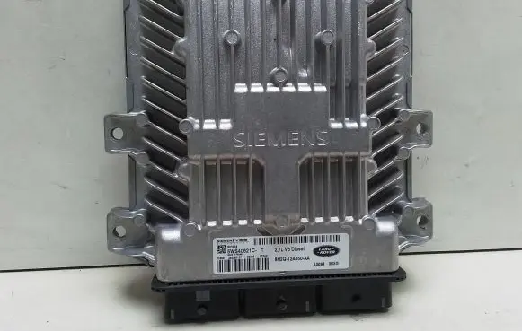 Land Rover Range Rover Sport L320 Engine control unit/module 5WS40621CT