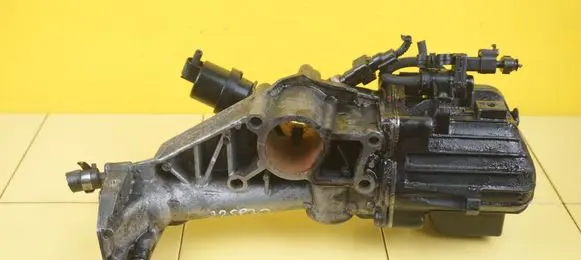 Alfa Romeo Giulietta EGR valve cooler 940A4000