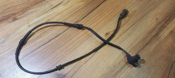 Citroen Xsara Picasso ABS brake wheel speed sensor 0265006389 192421