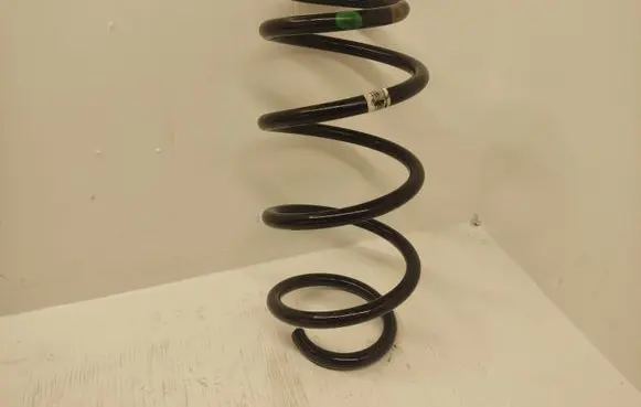 Land Rover Range Rover Evoque L538 Front coil spring BJ325310DD