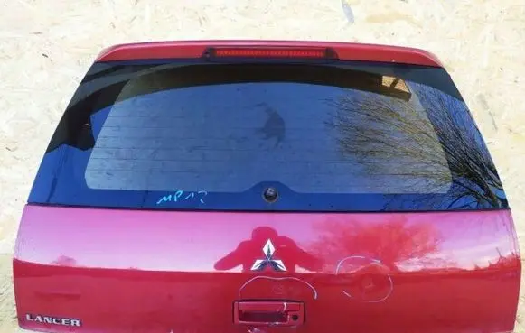 Mitsubishi Lancer Tailgate/trunk/boot lid