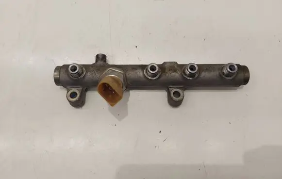 Audi Q7 4L Fuel main line pipe 059130089AH 1100000414