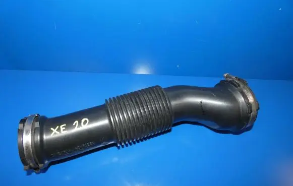 Jaguar XE Air intake hose/pipe GX73-9C623-CA 4013333A 0115163A