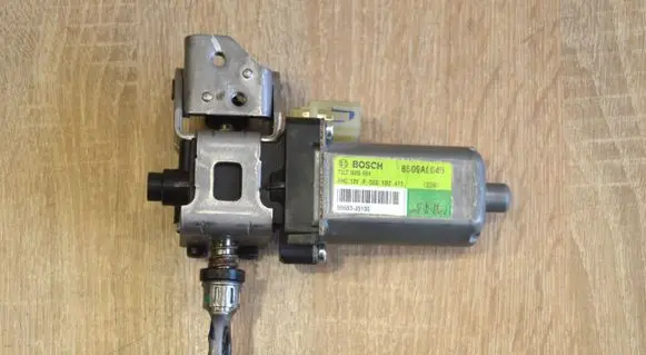 KIA Stinger Seat adjustment motor 88585J5100