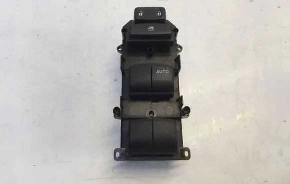 Honda Jazz IV GR Electric window control switch 35750TZAE010M1