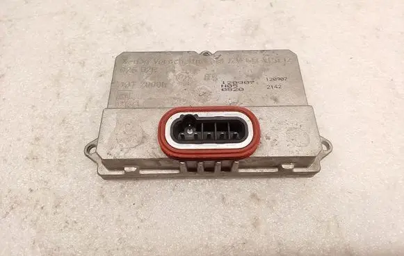 Mercedes-Benz E W211 Headlight ballast module Xenon 5DV00829000